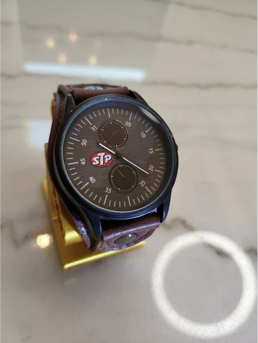 Men's Quartz Watch Working NewBattery Automobilia 44mm STP Filters Gas EUC